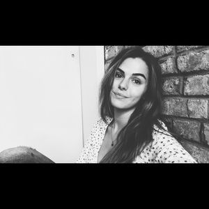 Meet your Posher, Jenny